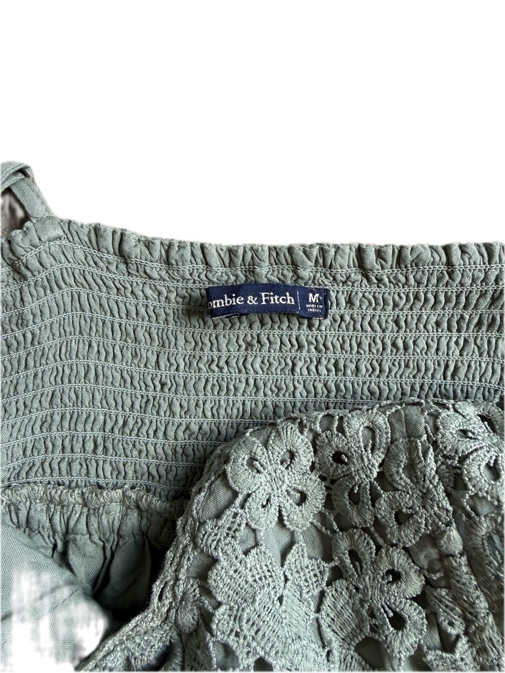 ABERCROMBIE &FITCH Lace Floral V-Neck Peplum Cami Top in Sage - Picture 5 of 9